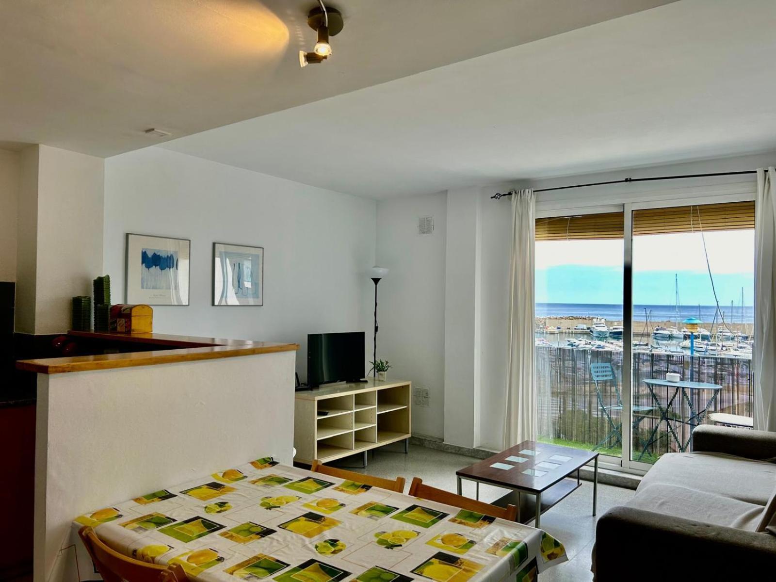 Apartamentos Port Marina Palamós Eksteriør billede